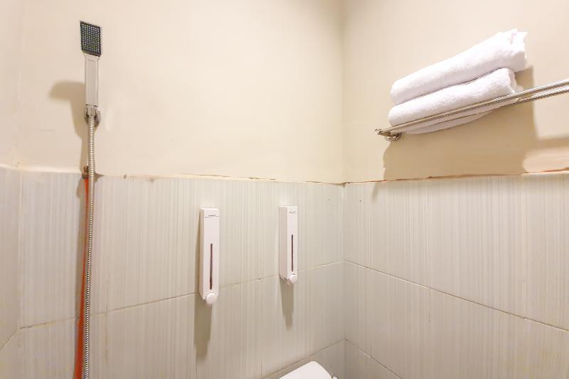 Oyo 2076 Oxy Art Boarding House Hotel Medan Exterior photo